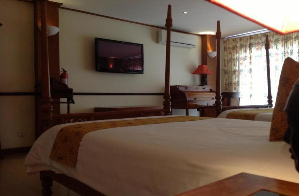 Bougainvillier Hotel Phnom Penh Exterior foto