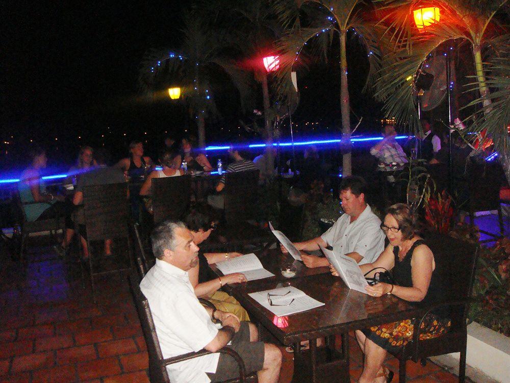 Bougainvillier Hotel Phnom Penh Exterior foto