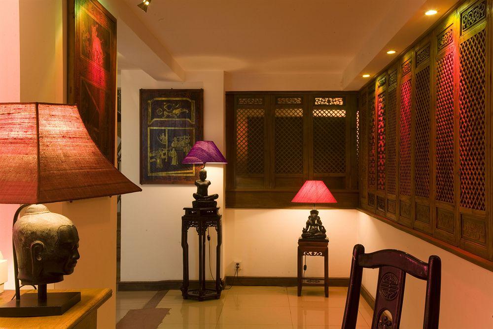 Bougainvillier Hotel Phnom Penh Exterior foto